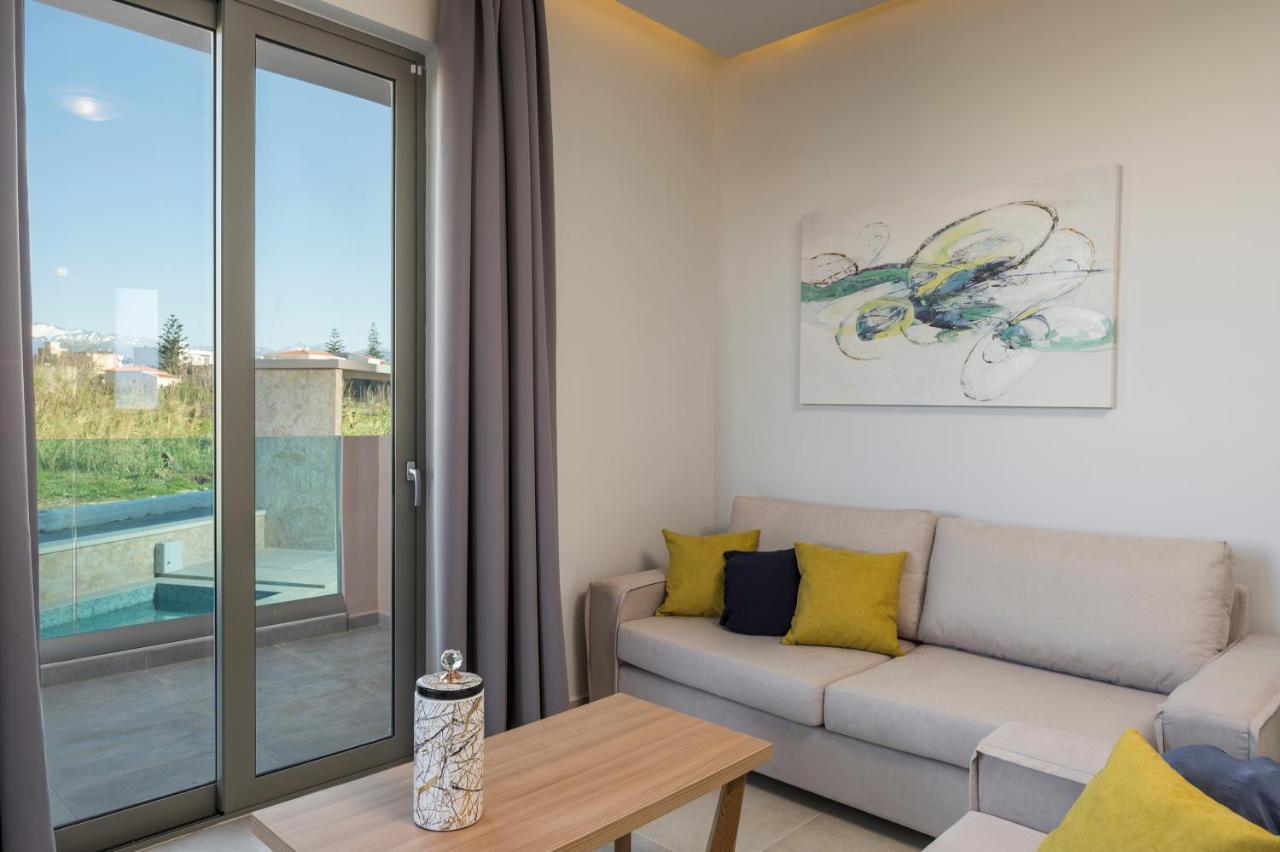 Aegean Breeze Luxury Apartments Next To The Sea マレメ エクステリア 写真
