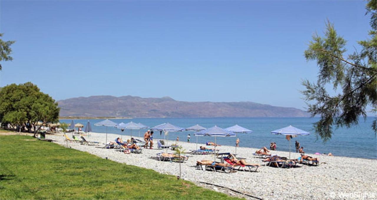 Aegean Breeze Luxury Apartments Next To The Sea マレメ エクステリア 写真