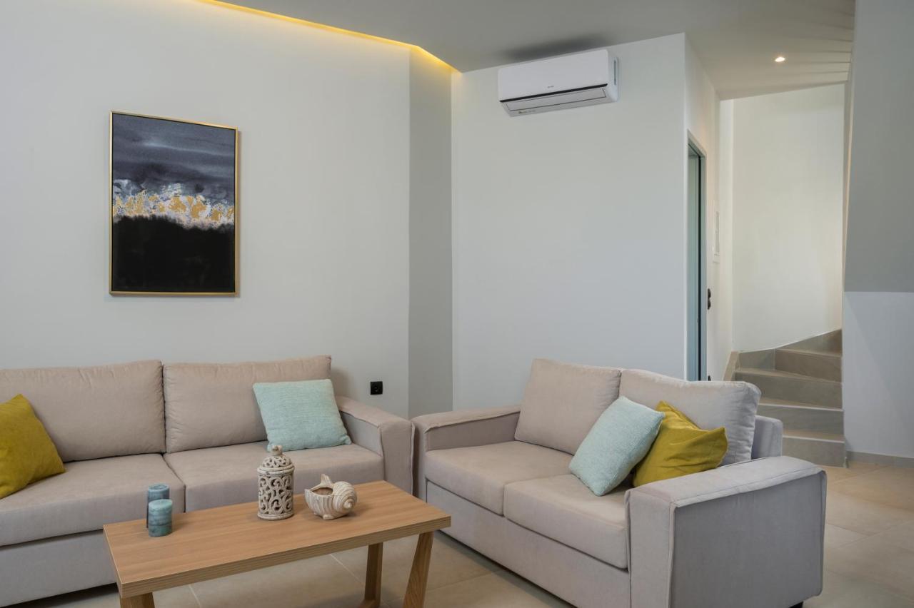 Aegean Breeze Luxury Apartments Next To The Sea マレメ エクステリア 写真