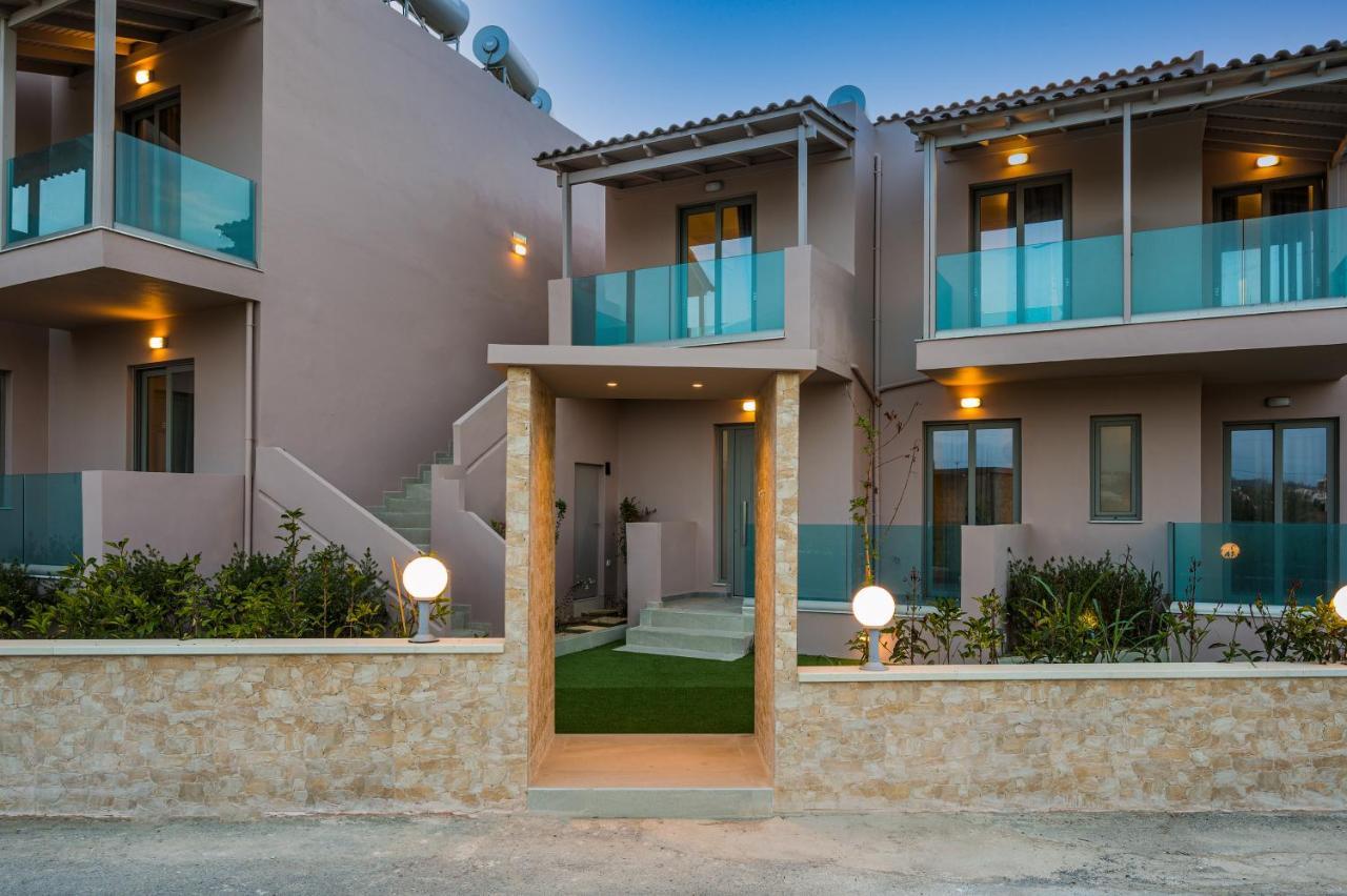 Aegean Breeze Luxury Apartments Next To The Sea マレメ エクステリア 写真